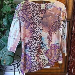 Jess & Jane Cheetah Land Asymetrical hem Tunic Size M